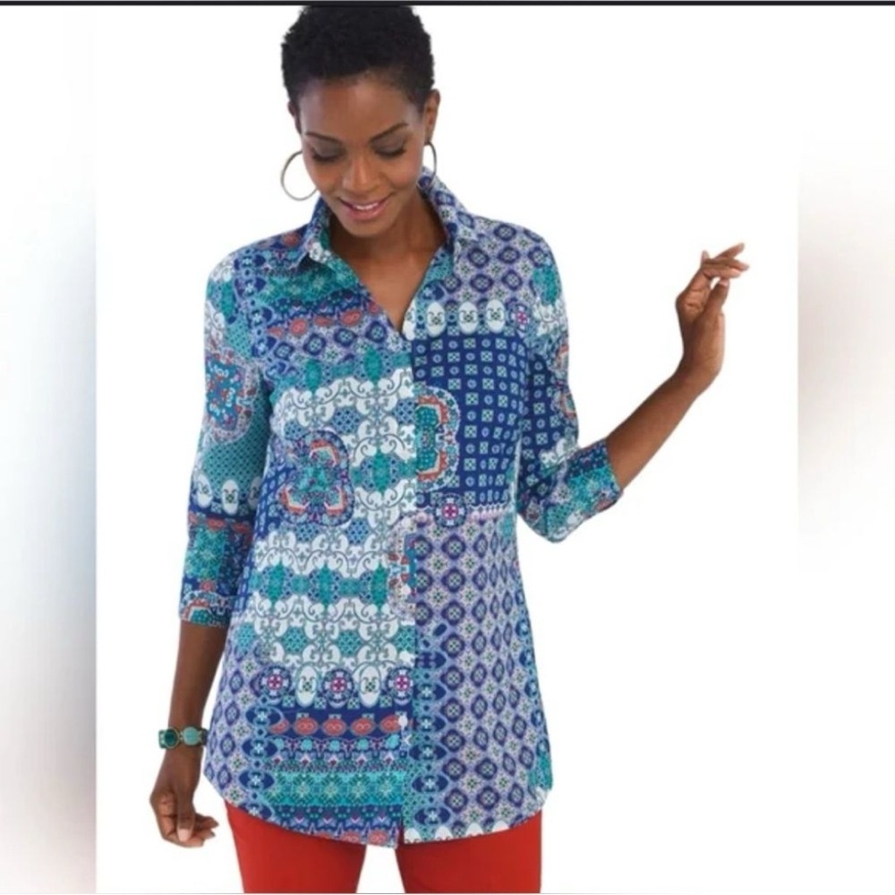 Chico's Size 2 Paisley Floral Blue‎ White Patterned Button Down Shirt Size Large